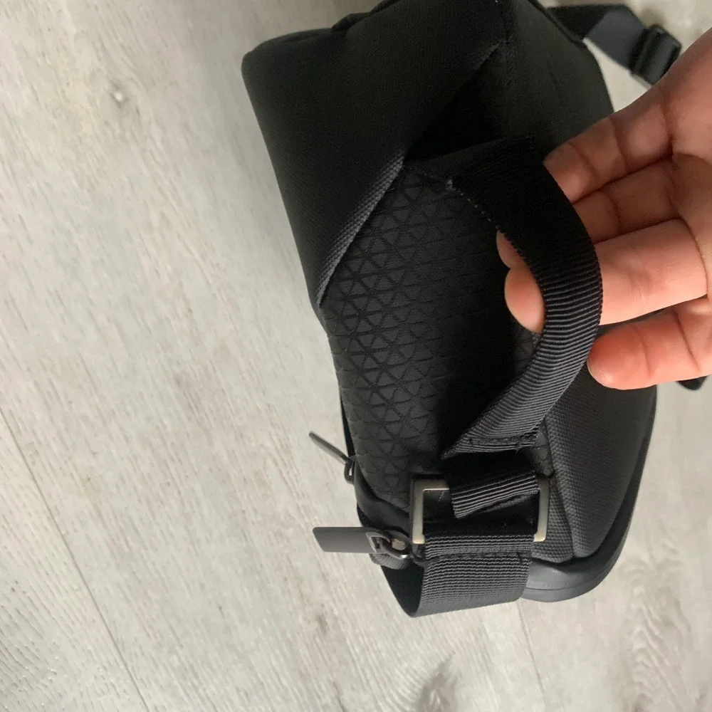 DJI‎ Mavic Black OS Drone Side Shoulder Bag/ Clutch